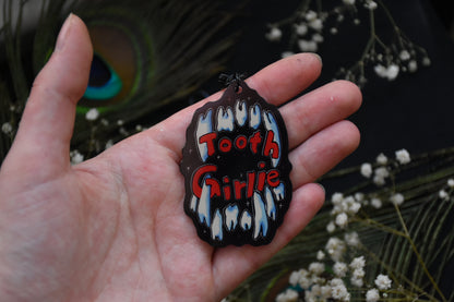Bone/tooth girlie keychain