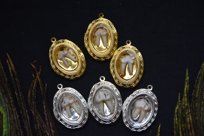 Tooth lockets