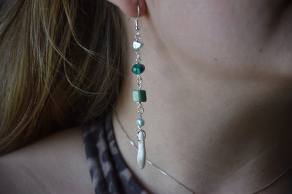 Second hand pearl earrings