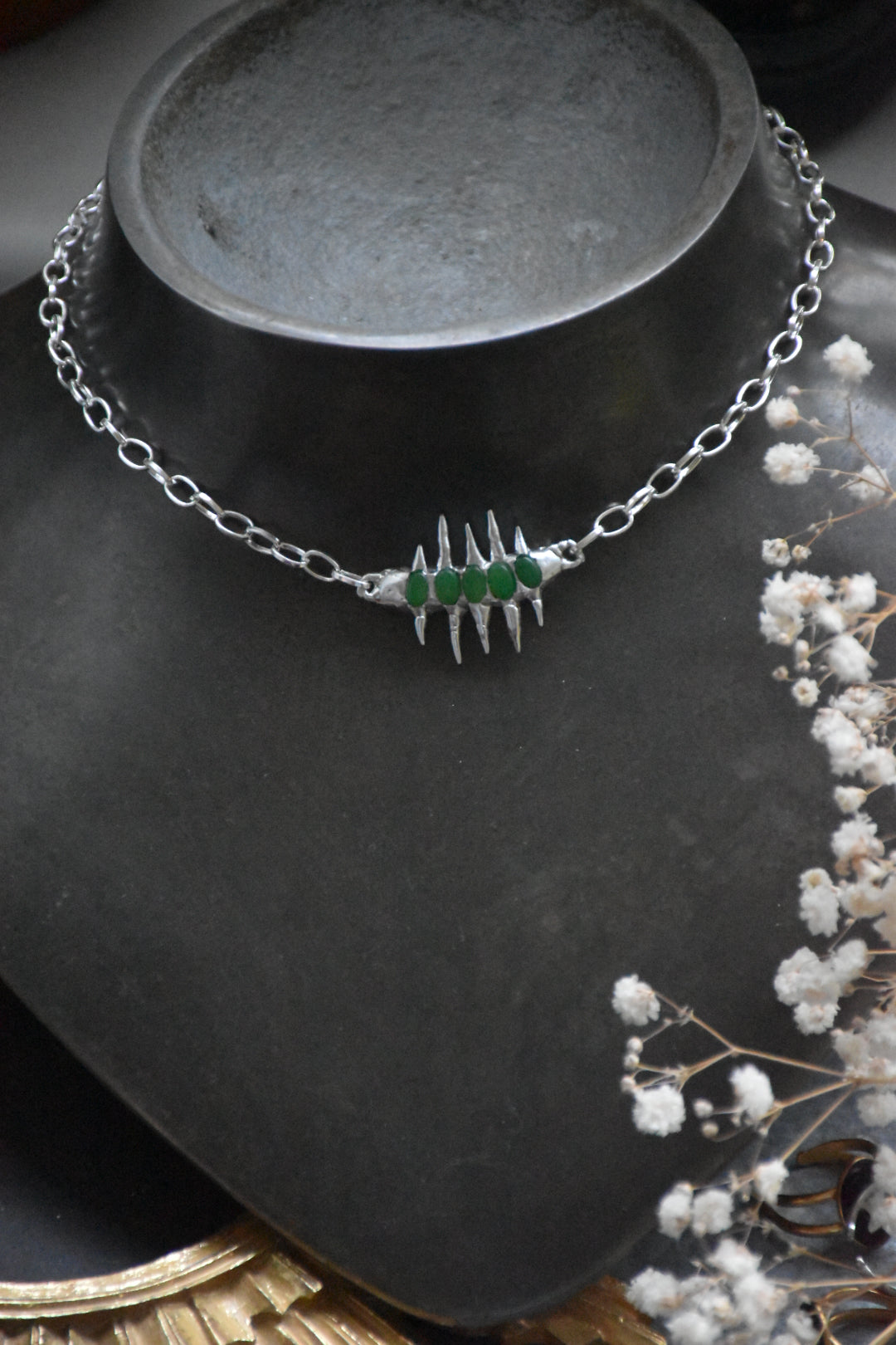 The burning necklace